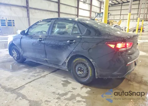 2021 Kia Rio Lx z USA, uszkodzony, nr VIN 3KPA24AD2ME378356